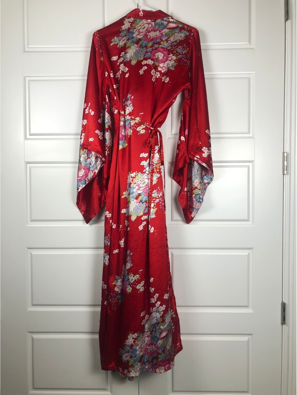 Vintage Y2K Romantic Red Floral Satin Kimono Robe | Dressed to Kill BKK M/L - Picture 2 of 2